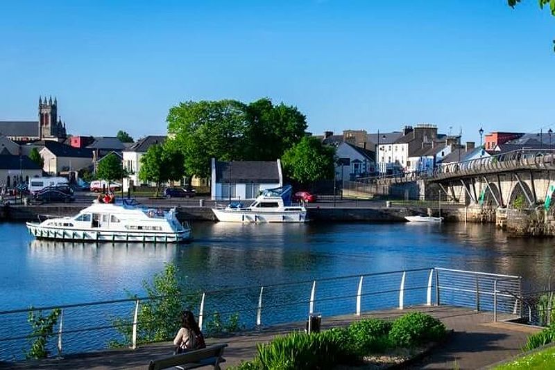 A family enjoying water activities on the River Shannon