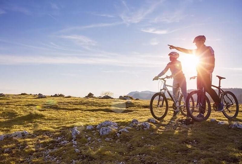 Cycling along the scenic Lough Derg Cycleway