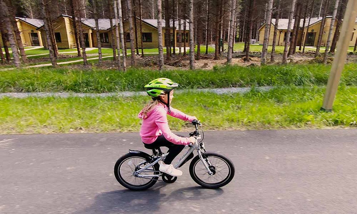 Cycling in Center Parcs Longford