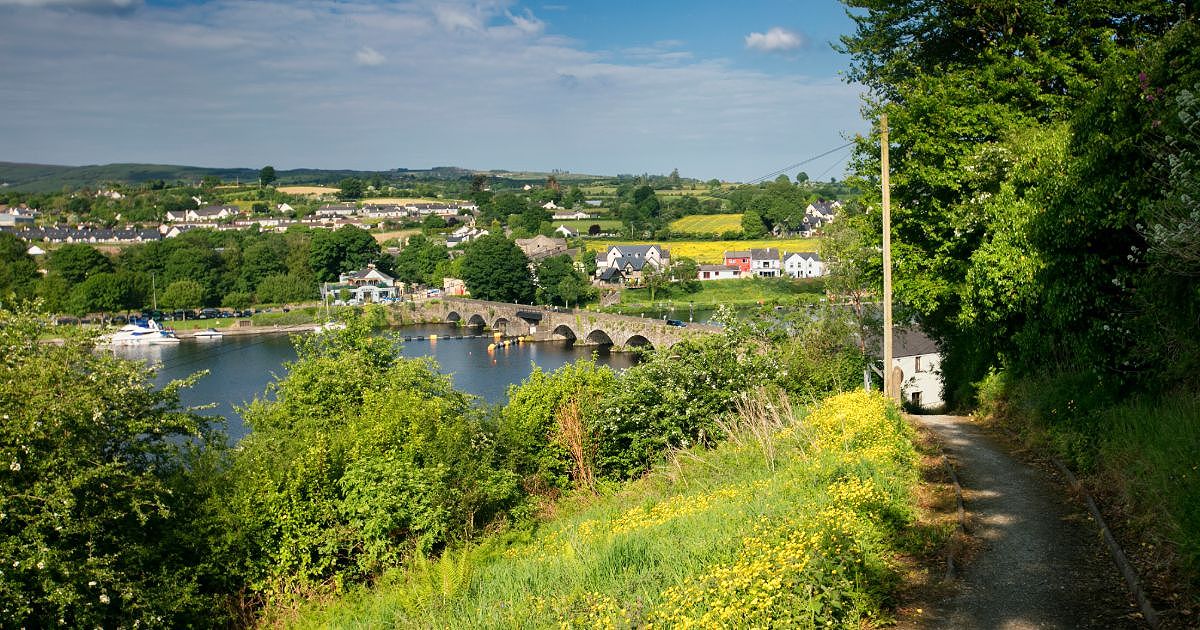 the best walks in ireland discover scenic trails for families 187 4891